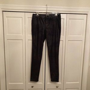 Chico faux suede one button pull on pant. Regular 00